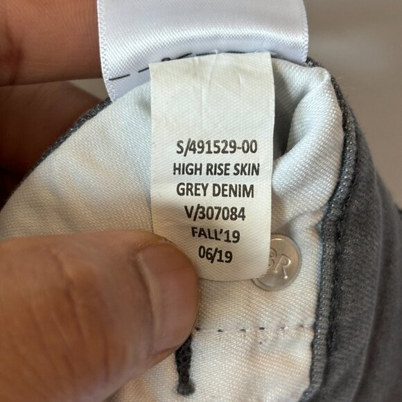 Banana Republic Women's Grey Denim High Rise Skinny Jeans Size 27/4 - Picture 10 of 10